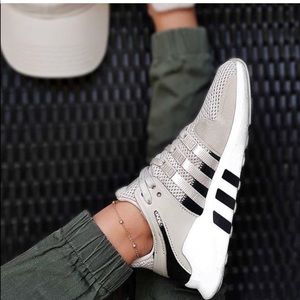 Meet your Posher, Amera